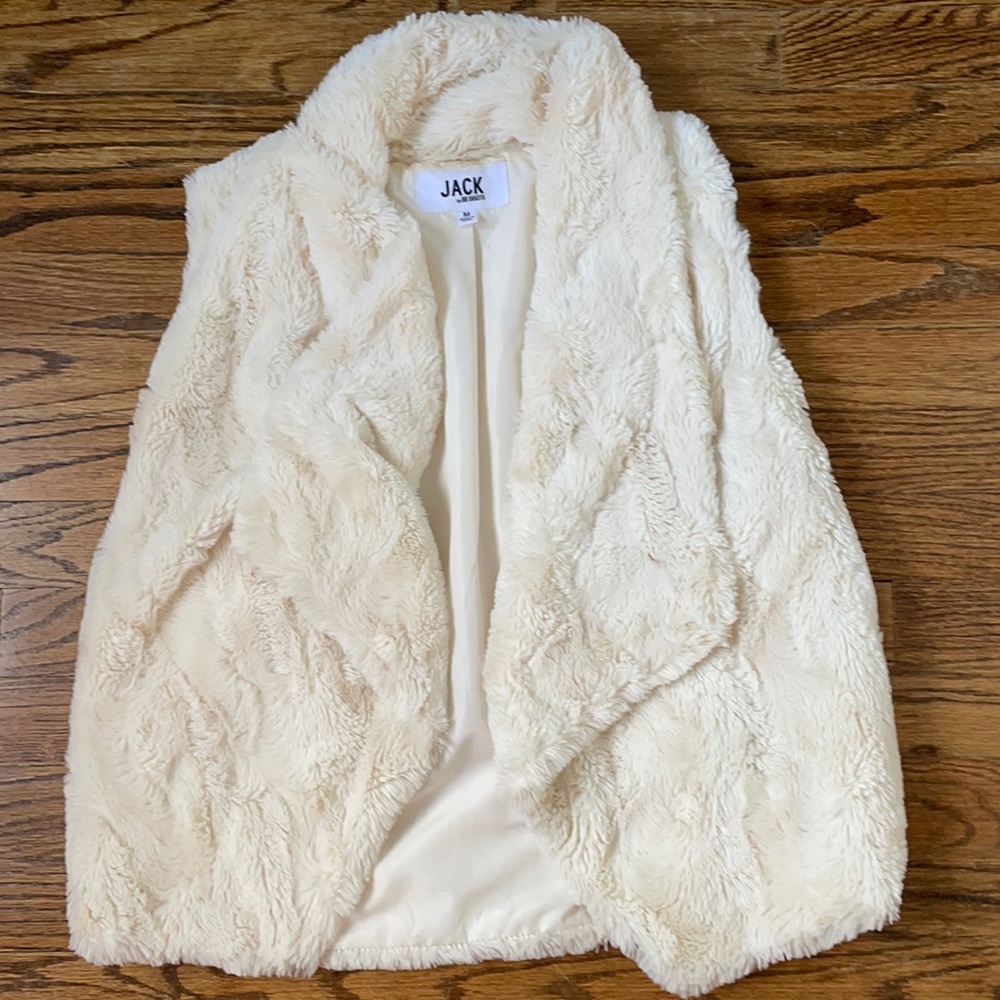 Fur vest - new